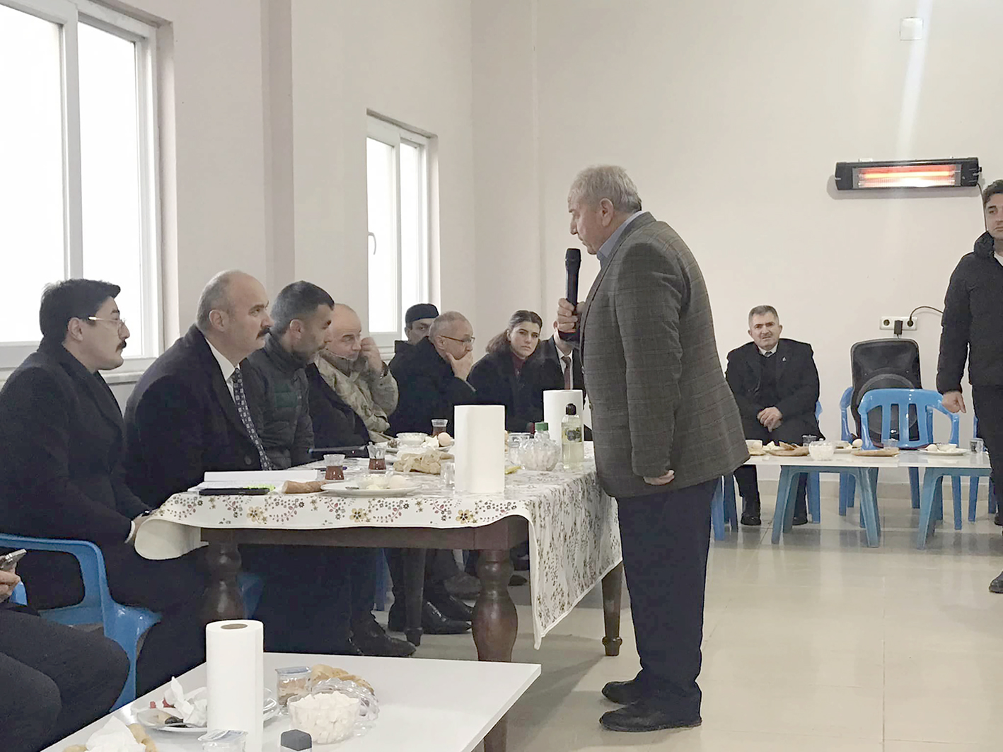 VALİ CANALP “AŞKINAN ÇALIŞAN YORULMAZ”