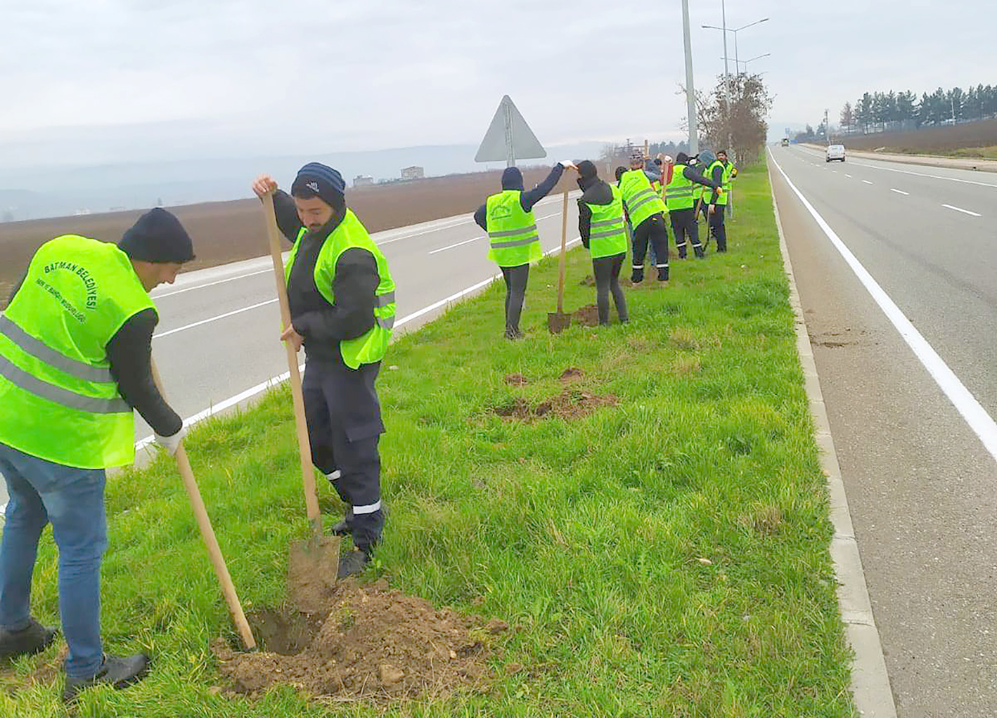 BELEDİYE, BATMAN’I YEŞİLLENDİRMEKTE KARARLI