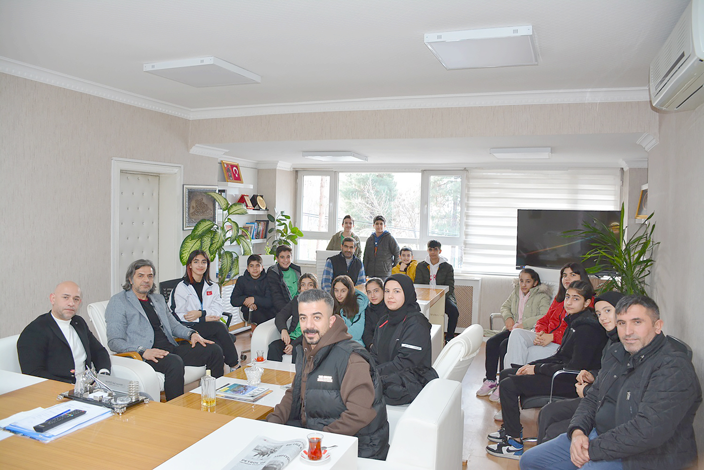 KARATECİLER GENÇLİK SPOR’DAYDI