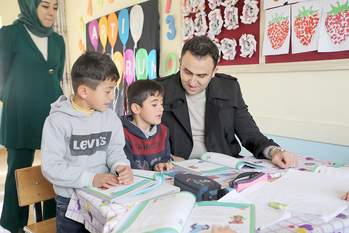 ÖĞRENCİLERDEN ‘ARTIK OKUYORUM’ ETKİNLİĞİ