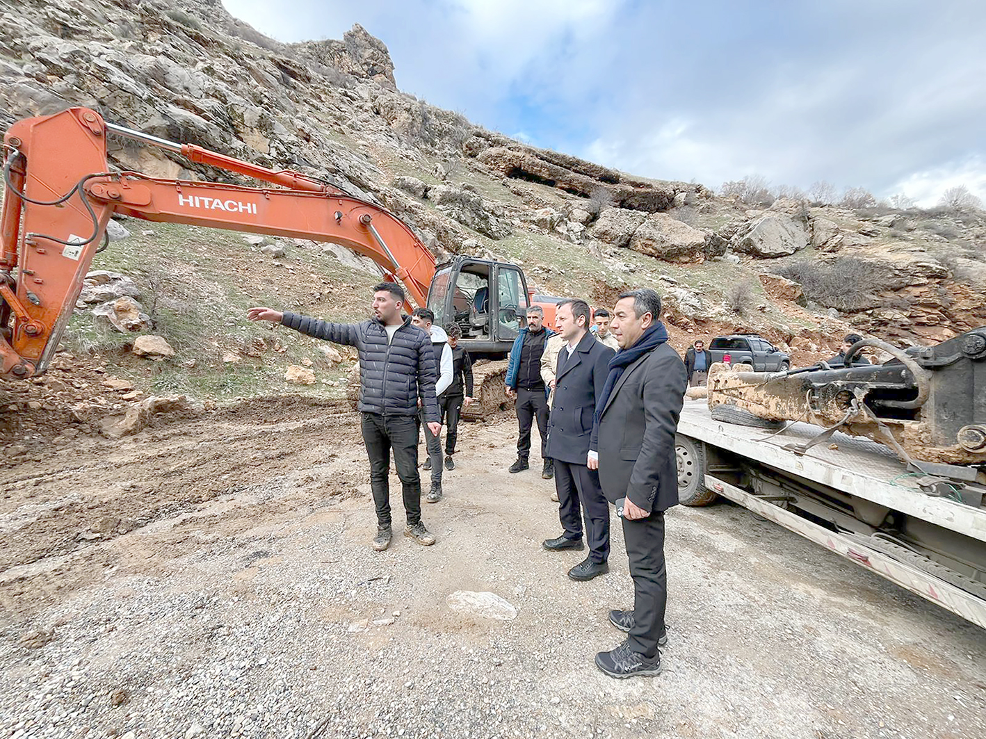YOL AÇMA ÇALIŞMALARI YERİNDE İNCELENDİ
