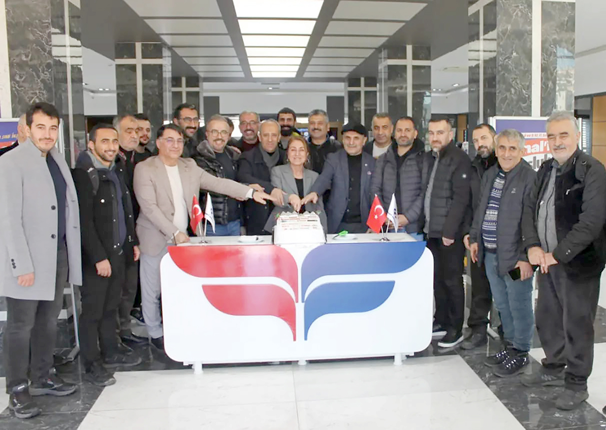 GAZETECİLER FİNAL OKULLARINDA AĞIRLANDI