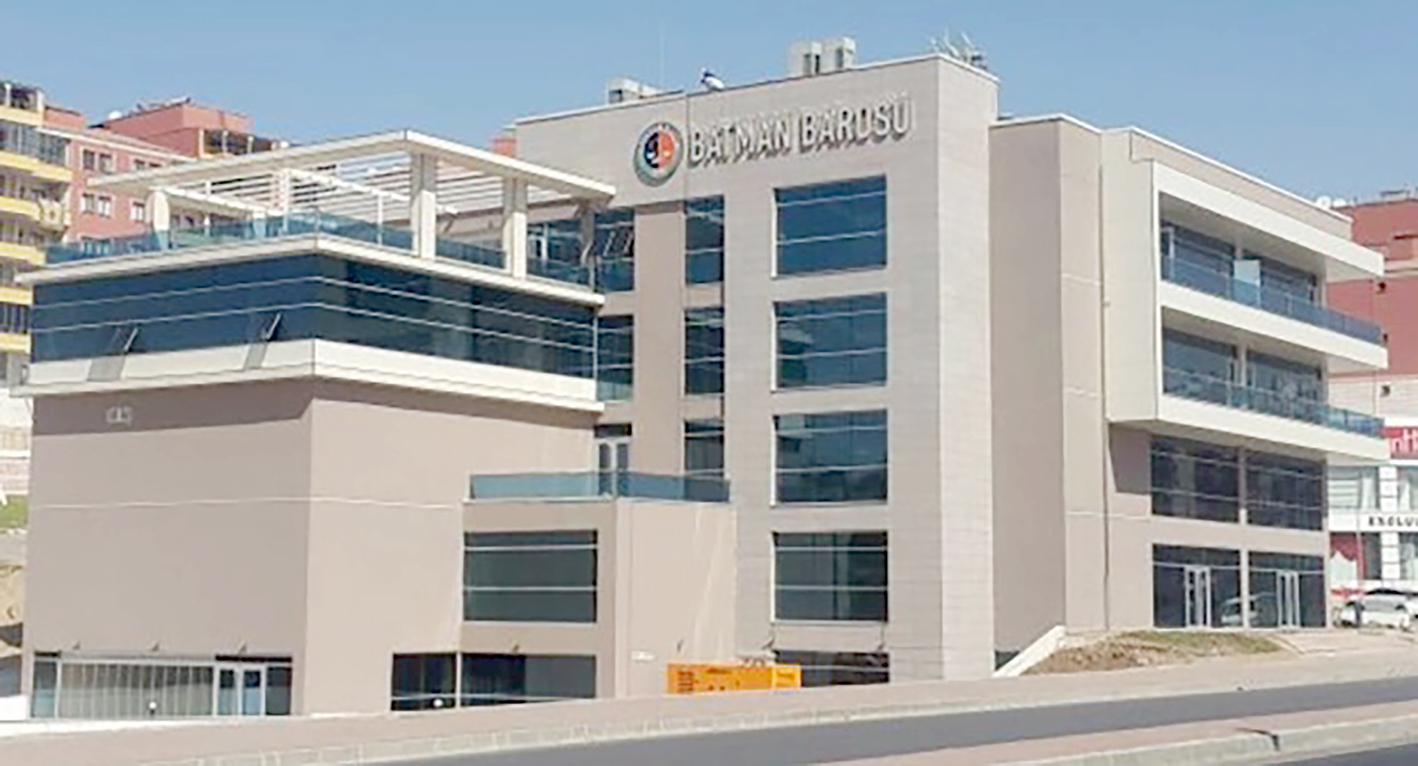 “TUTUKLANAN MESLEKTAŞLARIMIZ SERBEST BIRAKILSIN”