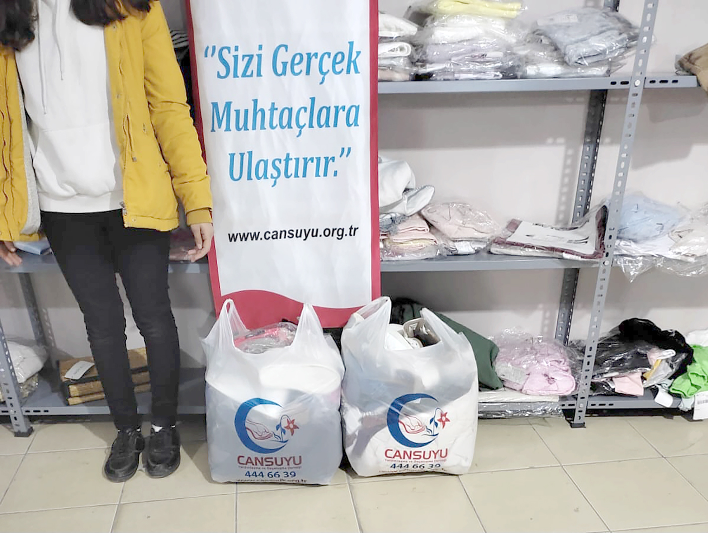 200 AİLEYE KIŞLIK DAĞITILDI