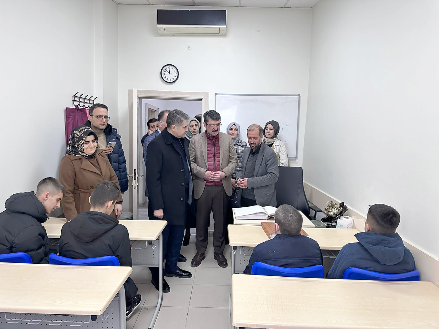 KURSİYERLERE ZİYARET