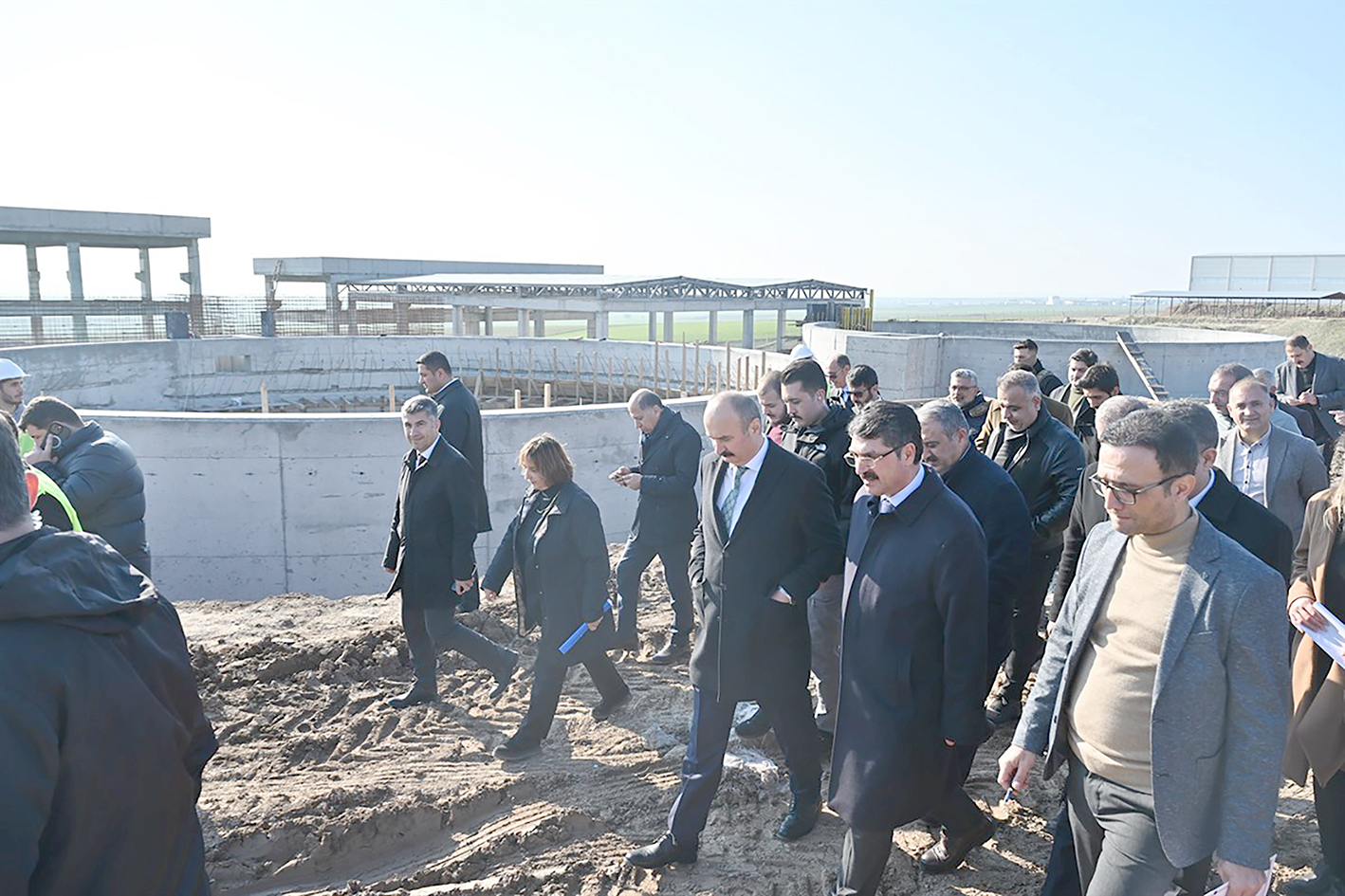 VALİ CANALP “ÇEVRE DOSTU TESİSLER KURACAĞIZ”