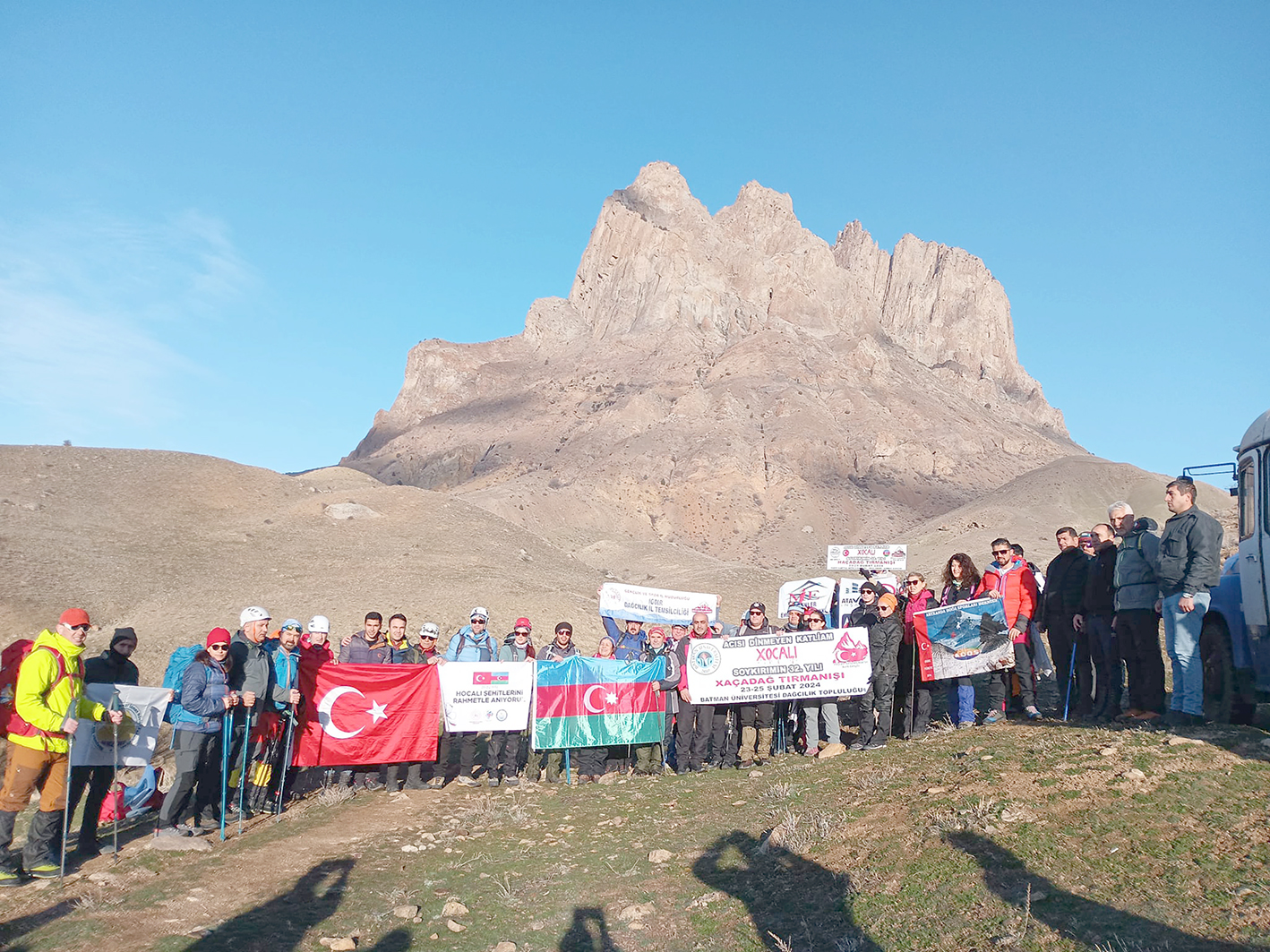 BATÜ DAĞCILIK TOPLULUĞU HAÇA DAĞINA TIRMANDI