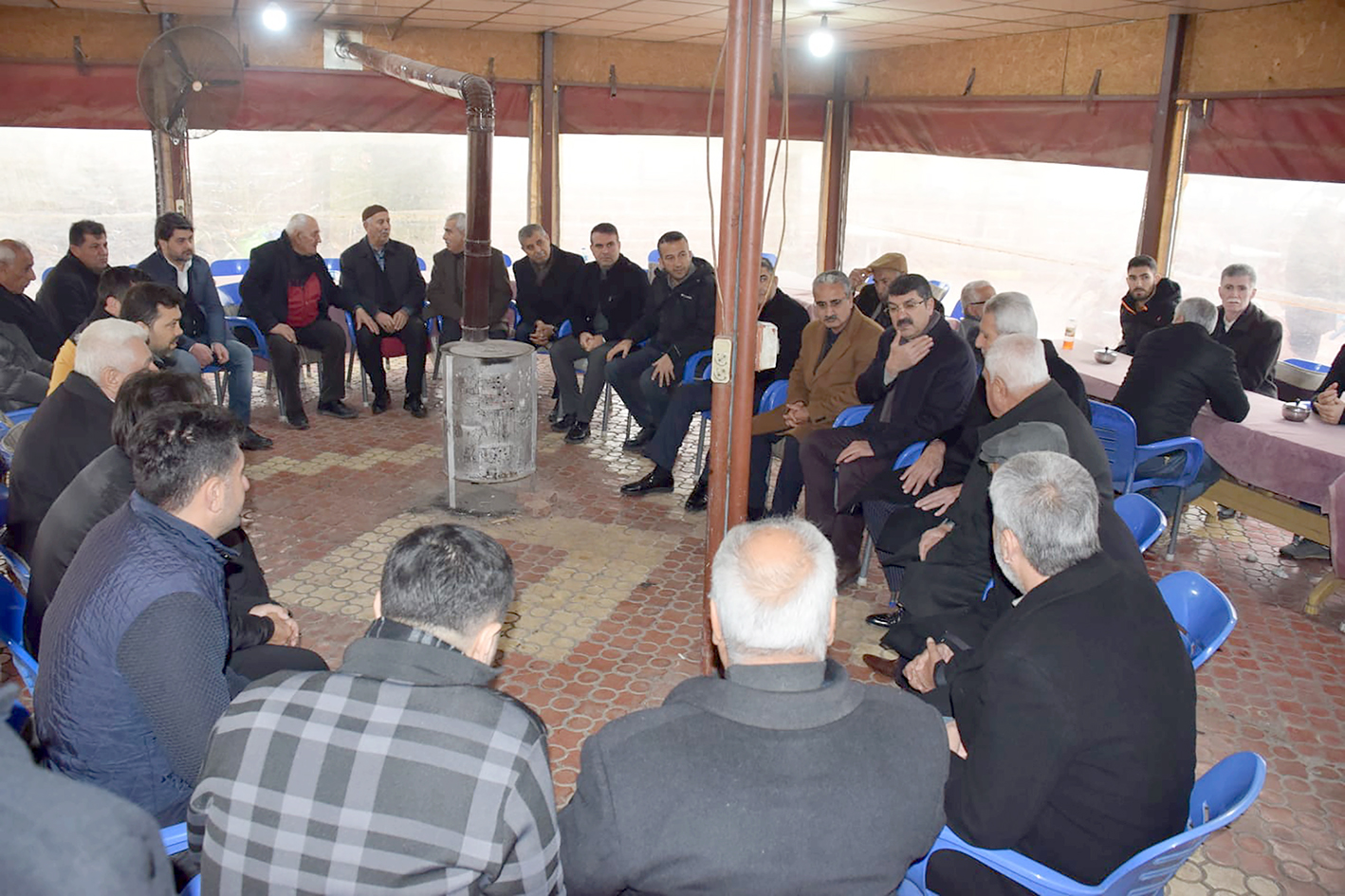 HASTA YAKINLARINA GEÇMİŞ OLSUN ZİYARETİ