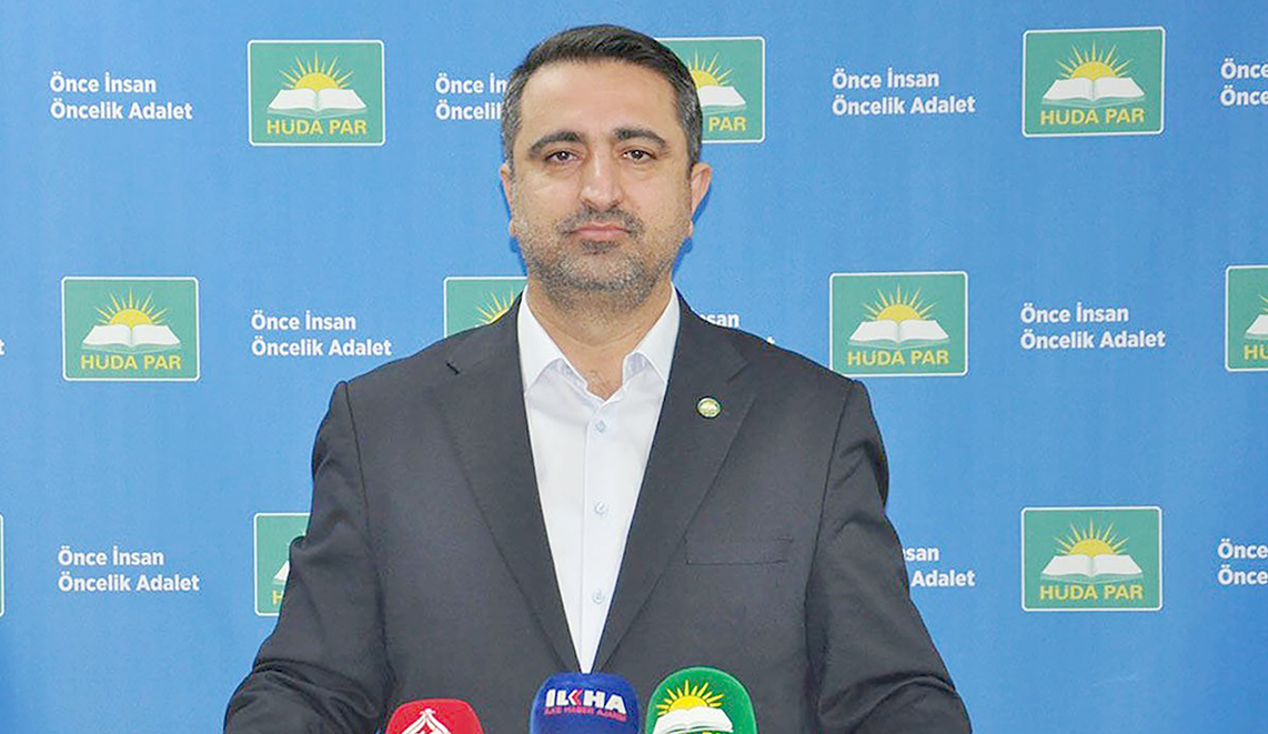 SÖZCÜ YİNE HEDEF ALDI, RAMANLI JET YANIT VERDİ!