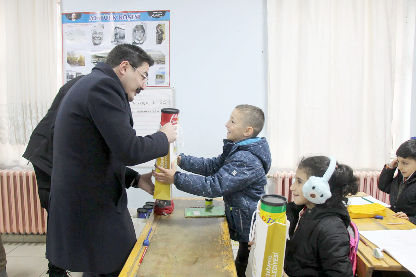 KAYMAKAM YILMAZ’DAN ÖĞRENCİLERE ZİYARET