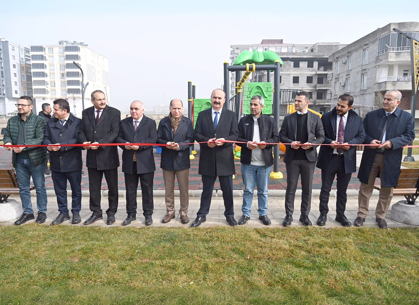PETROL MAHALLESİNE İKİ YENİ PARK AÇILDI