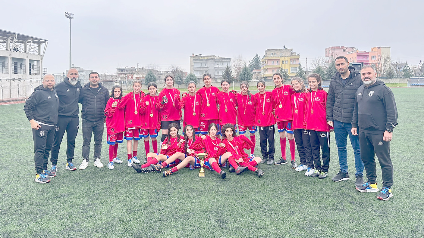 TOKİ’NİN KIZLARI YİNE ŞAMPİYON