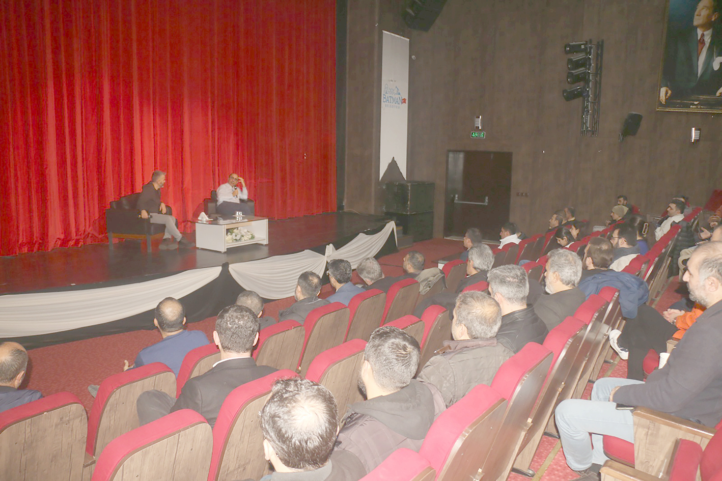 YÖNETMEN ZAİM, SİNEMASEVERLERLE BULUŞTU