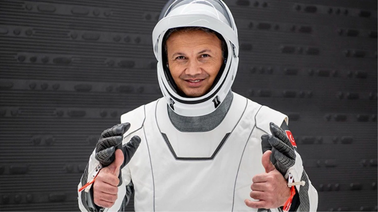 Alper Gezeravcı’nın uzaydan çektiği İstanbul fotoğrafı