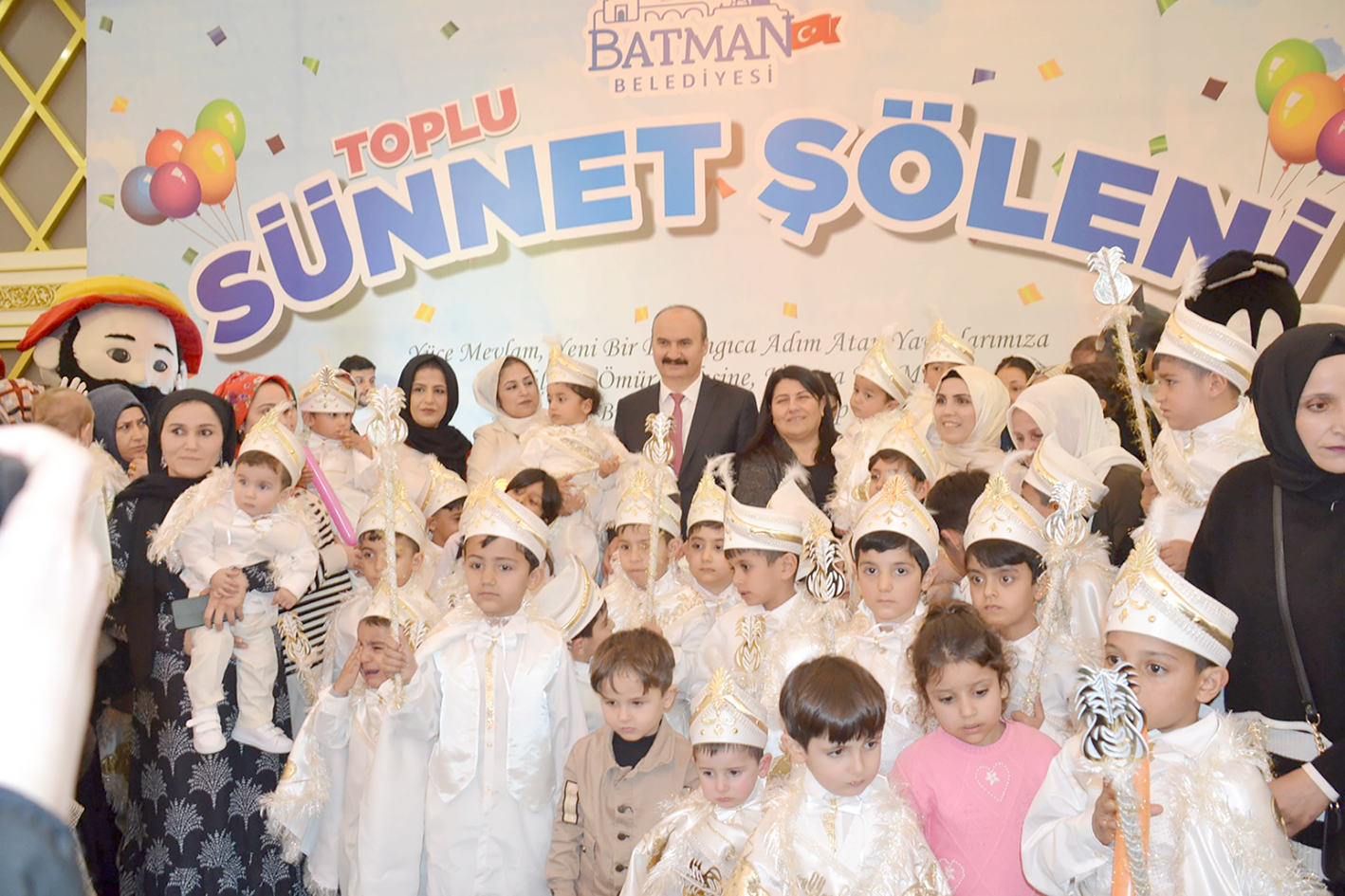 500 ÇOCUK İÇİN TOPLU SÜNNET ŞÖLENİ