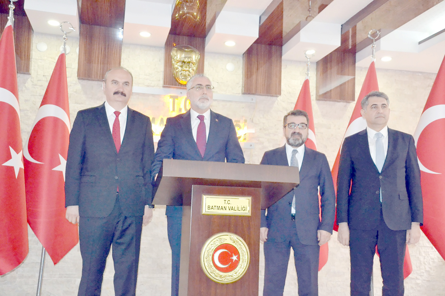 BAKAN IŞIKHAN, BATMAN’DAYDI