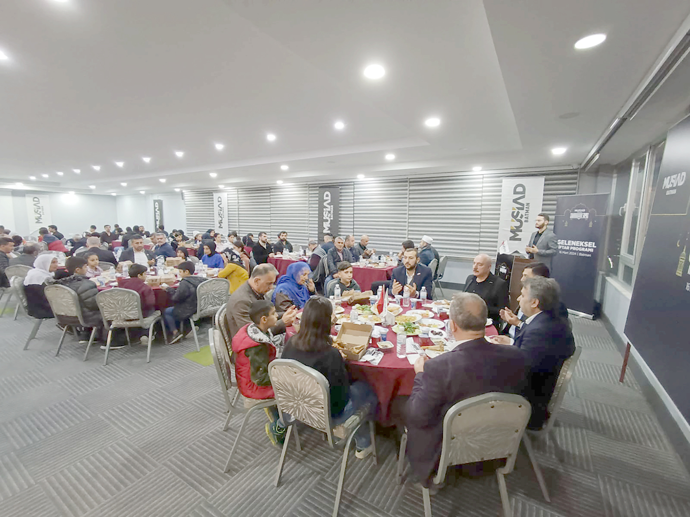 “PAYLAŞIRSAK EKMEĞİMİZ DAHA LEZZETLİ OLUR”