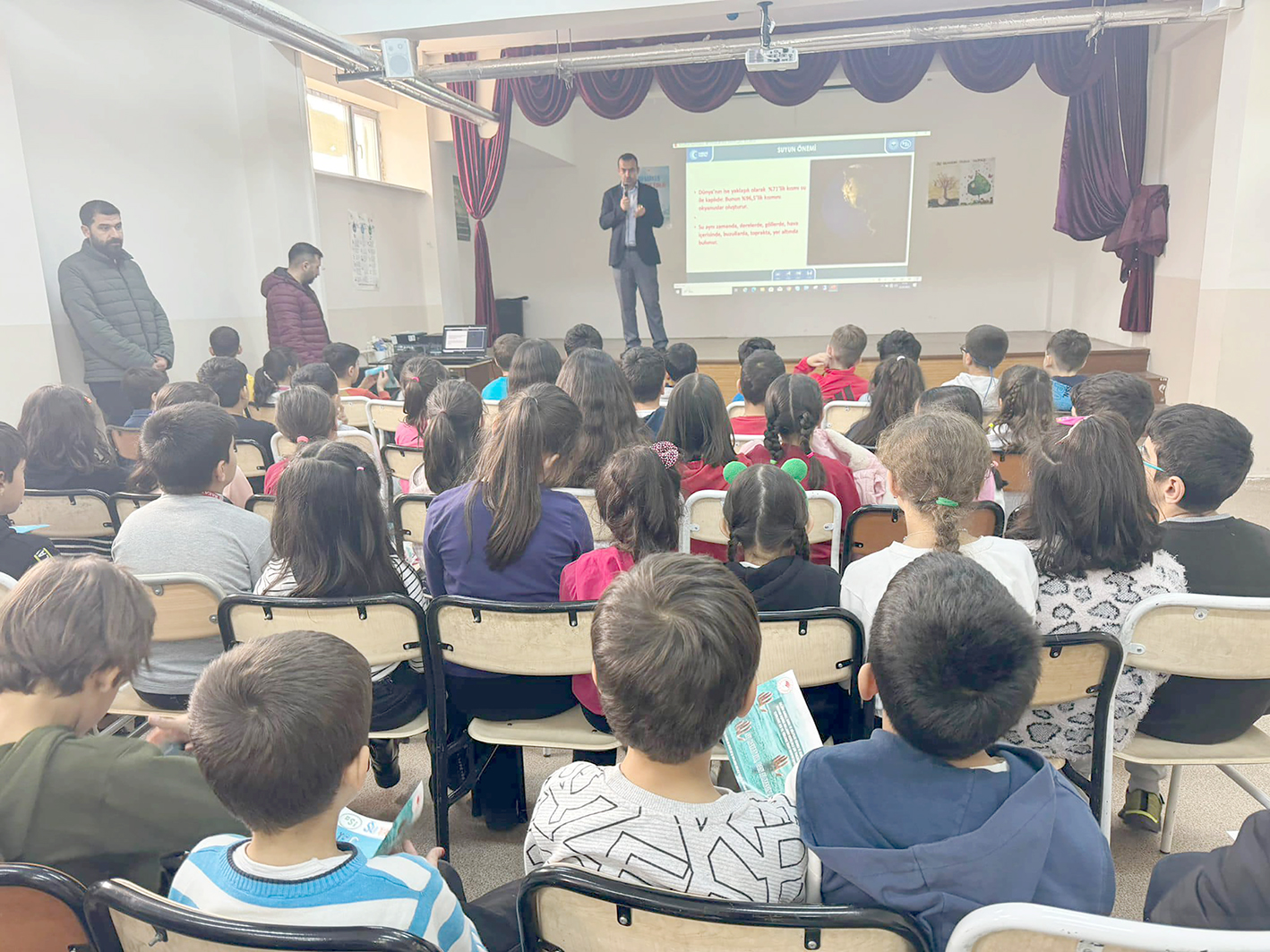 ÖĞRENCİLERE SU BİLİNCİ ANLATILDI