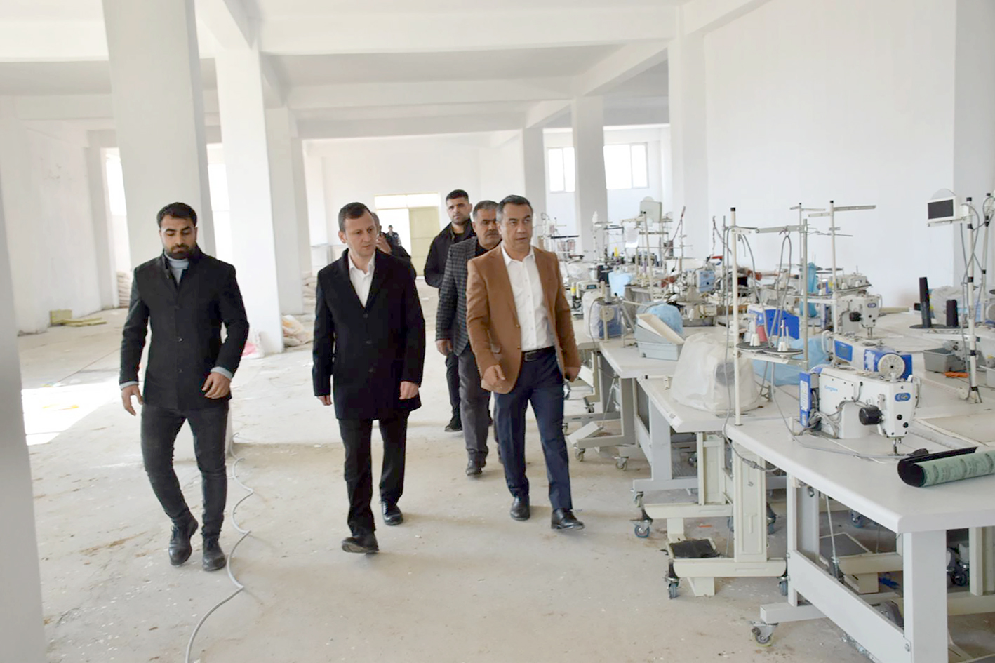 YENİ AÇILACAK TEKSTİL FABRİKASI İNCELENDİ