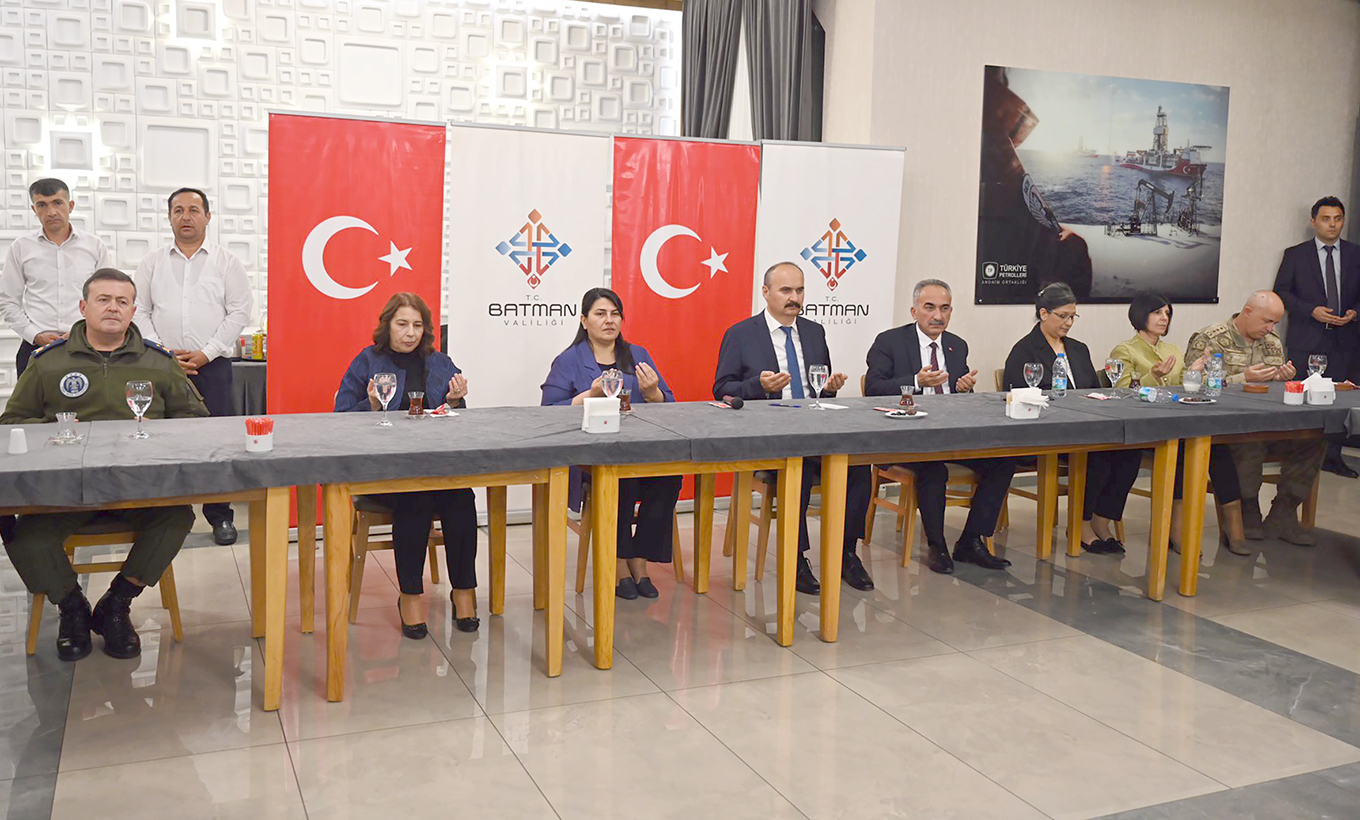 EMNİYET VE ASKERİ PERSONEL İFTARDA BULUŞTU