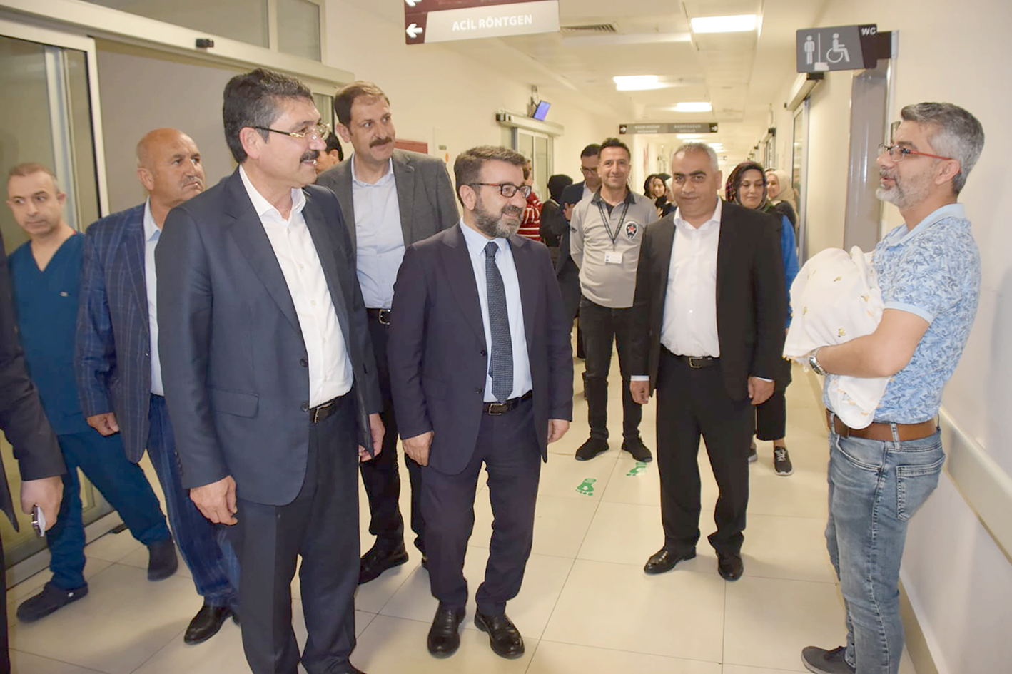 HASTA VE YAKINLARINA ZİYARET