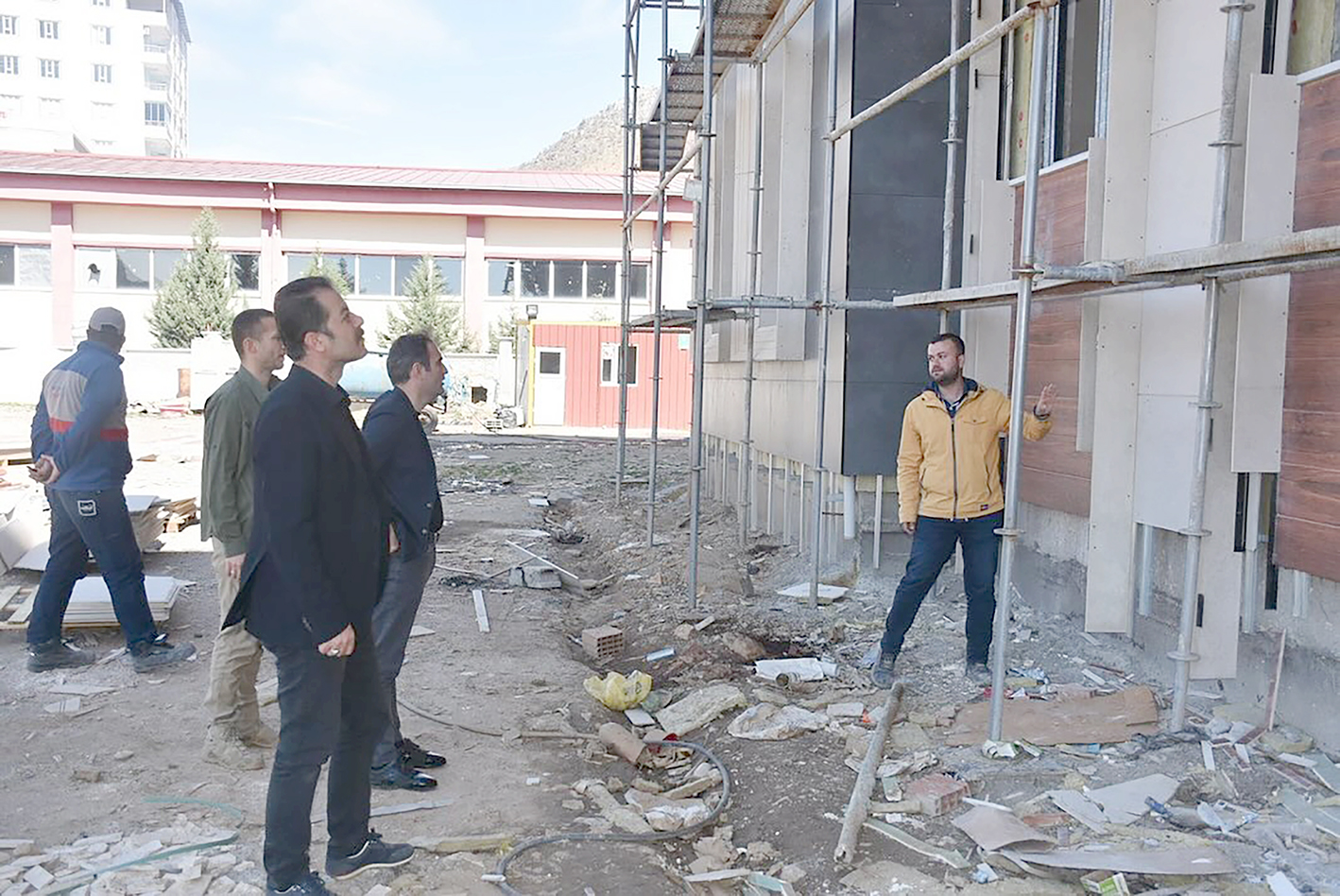 YENİ HÜKÜMET KONAĞI PROJESİ İNCELENDİ