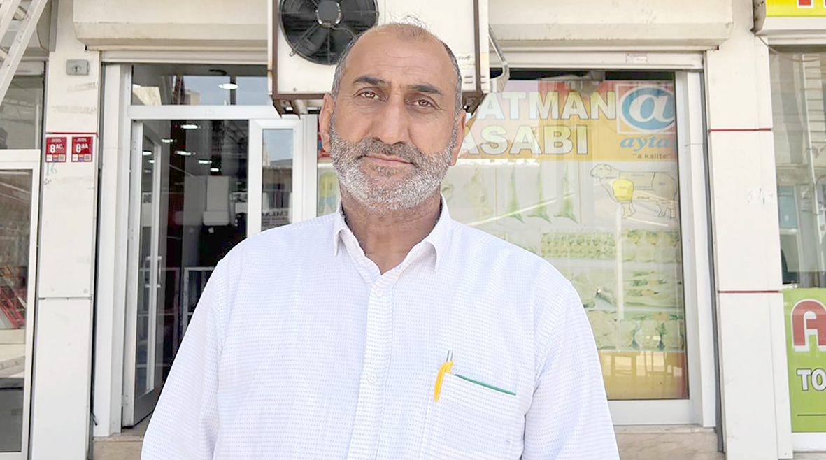 “KIRMIZI ET DÜŞÜŞE GEÇTİ”