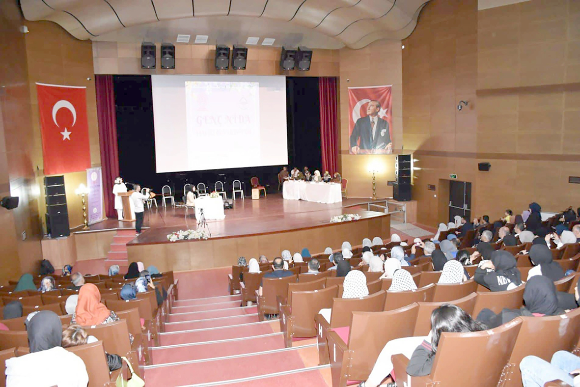 GENÇ NİDA HAFIZLIK YARIŞMASI BÖLGE FİNALİ YAPILDI