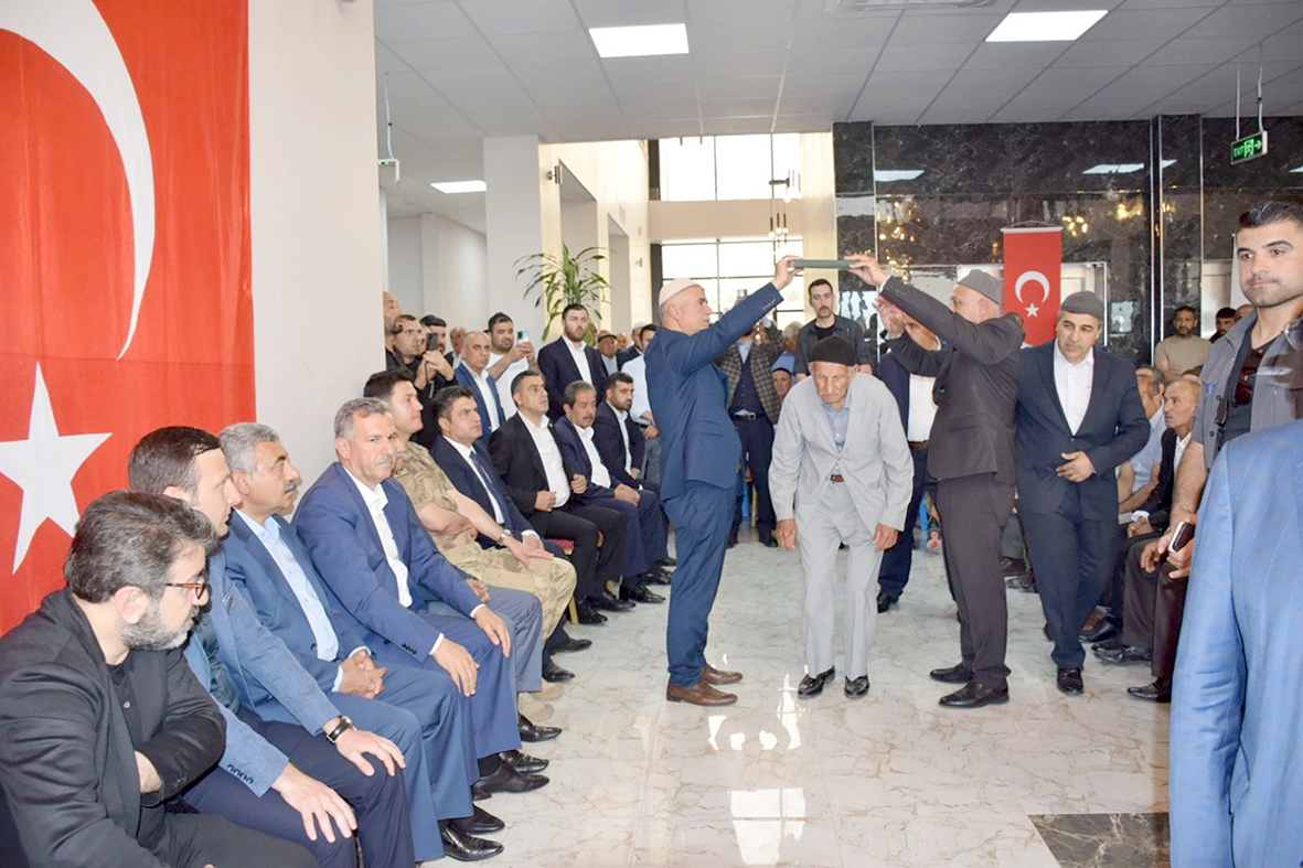 HUSUMET BARIŞ İLE SONUÇLANDI