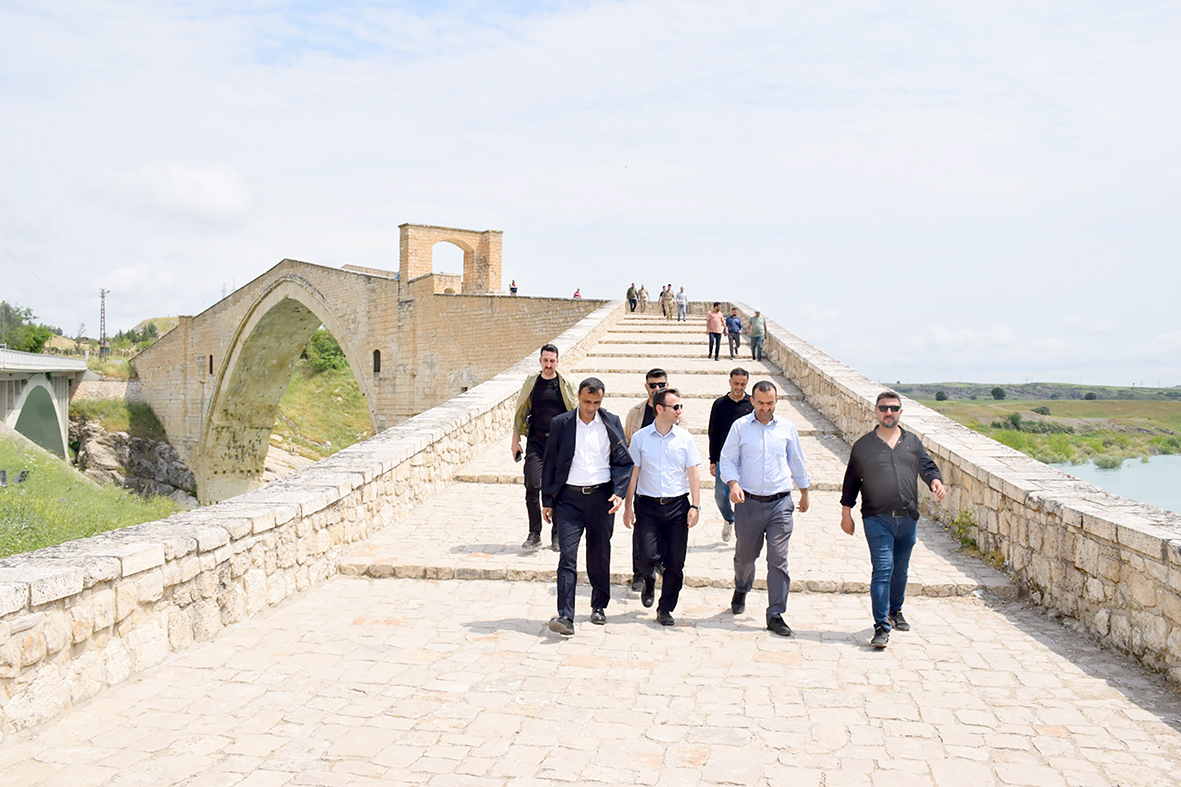 MALABADİ KÖPRÜSÜNDE İNCELEMELERDE  BULUNULDU