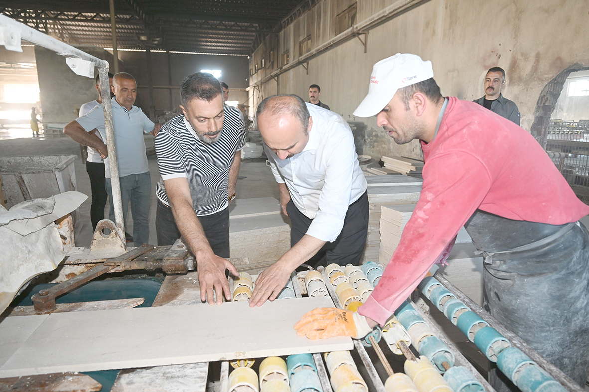 MERMER FABRİKASINA ZİYARET