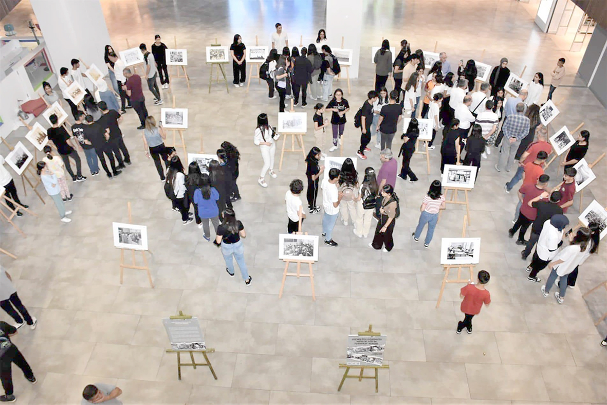 MESLEKİ EĞİTİM FOTOĞRAF SERGİSİ AÇILDI