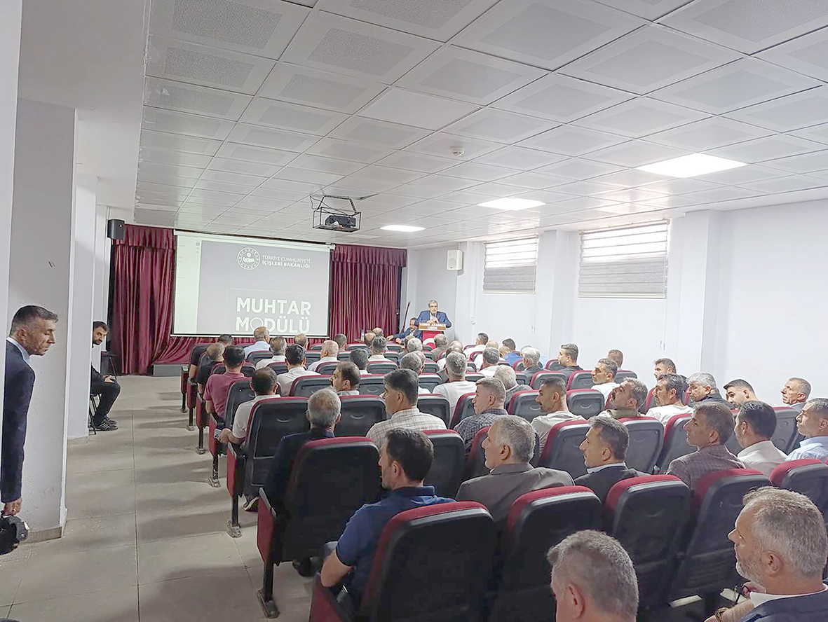 MUHTARLARA EĞİTİM