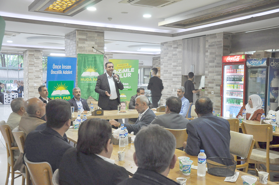 RAMANLI “KAPIMIZDA TELEFONUMUZDA HERKESE AÇIKTIR”