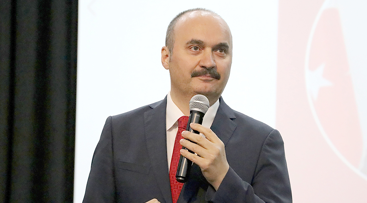 VALİ CANALP “ANNELERİMİZ İÇİN BİRÇOK PROJEYİ HAYATA GEÇİRDİK”