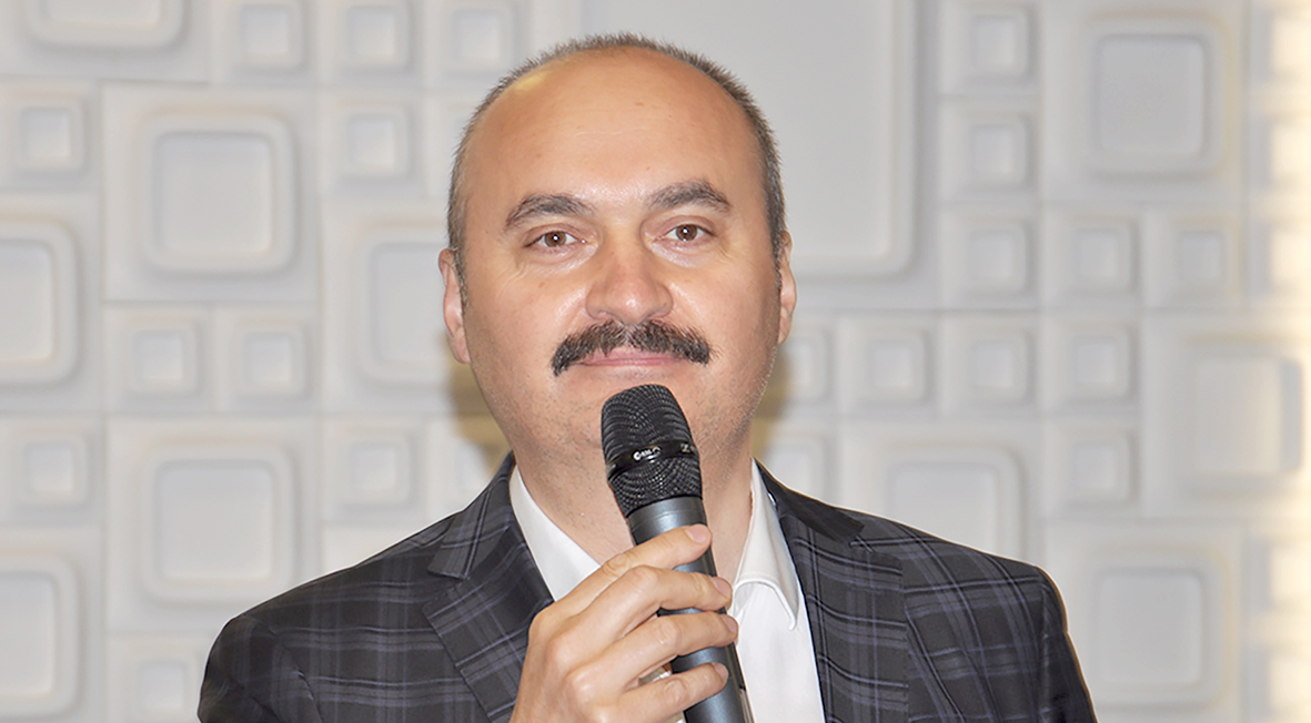 VALİ CANALP “SAĞLIK REFORMLARI TÜM DÜNYAYA ÖRNEK OLMUŞTUR”