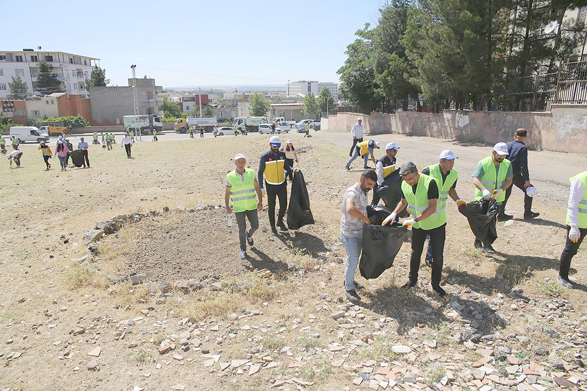 BELEDİYEDEN DÜNYA ÇEVRE GÜNÜ ETKİNLİĞİ