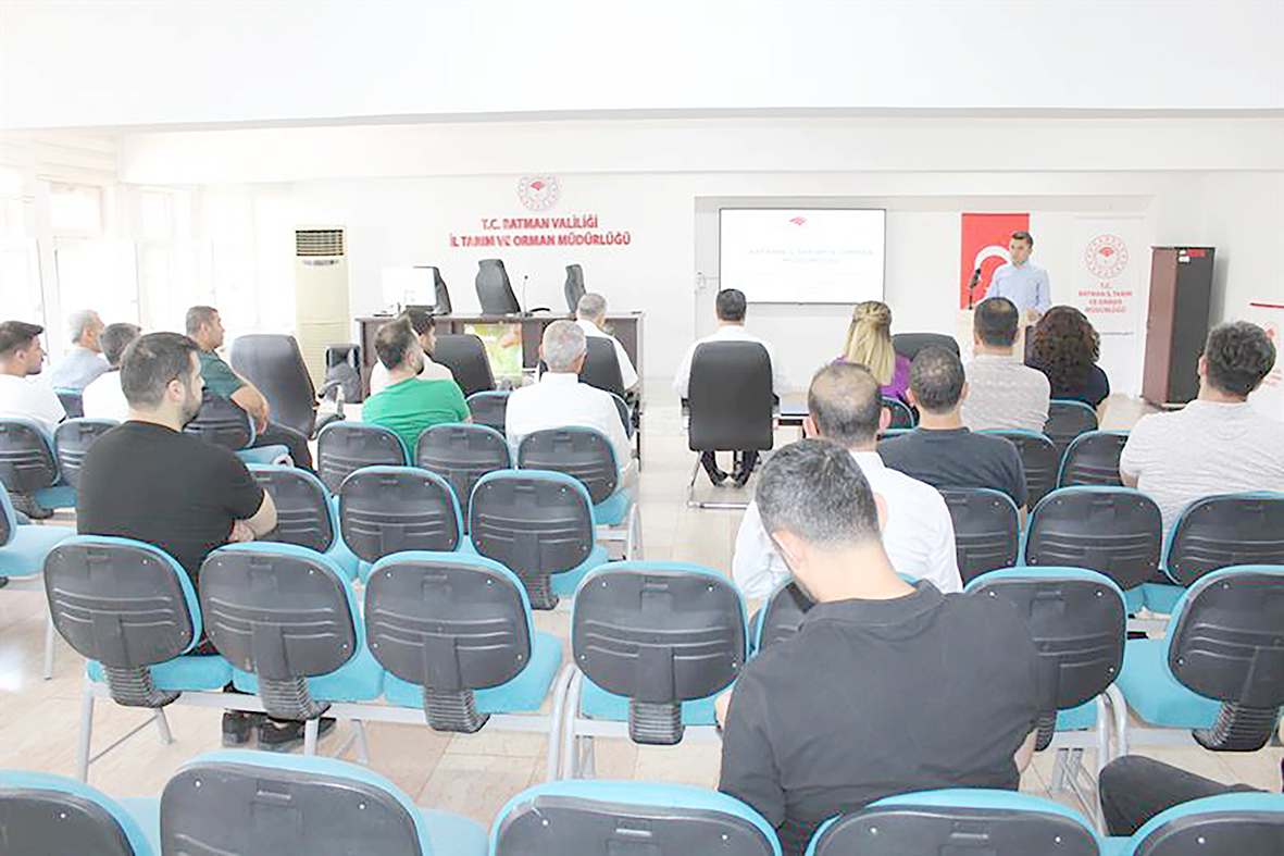 BİTKİ KORUMA BAYİİ TOPLANTISI YAPILDI