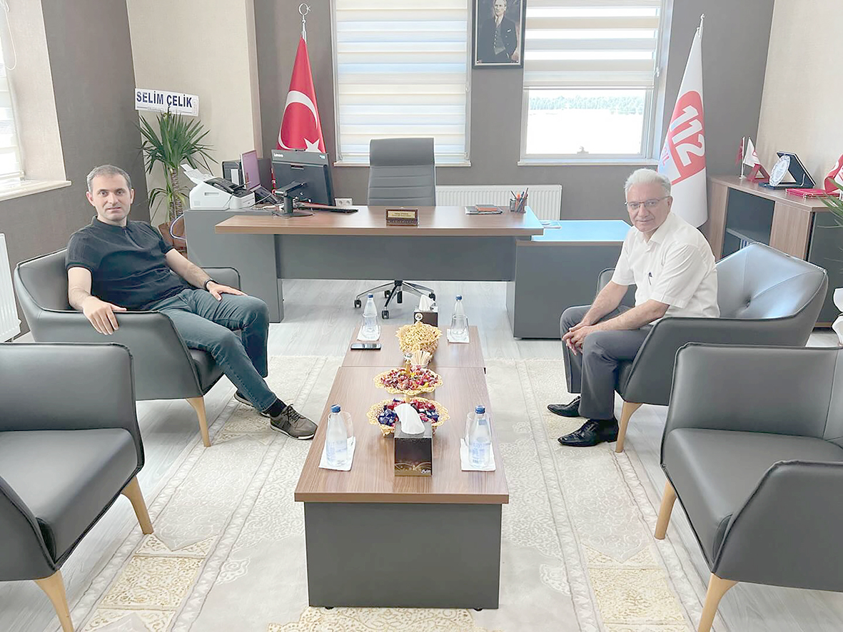 ÇAĞRI MERKEZİ MÜDÜRÜNDEN KAYMAKAM METE’YE ZİYARET