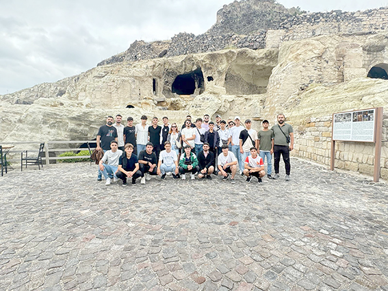 GENÇLER NEVŞEHİR’E HAYRAN KALDI