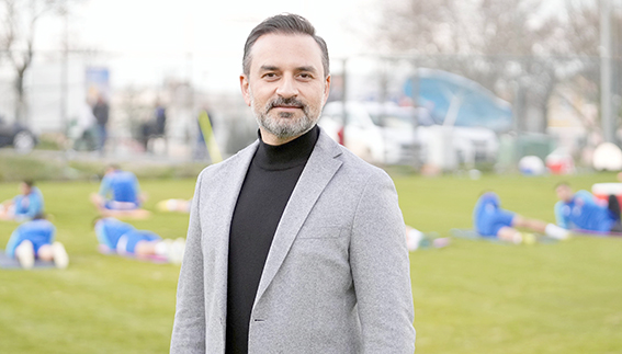 “KULÜBÜN GELECEĞİ İÇİN ÖNEMLİ ADIMLAR ATIYORUZ”