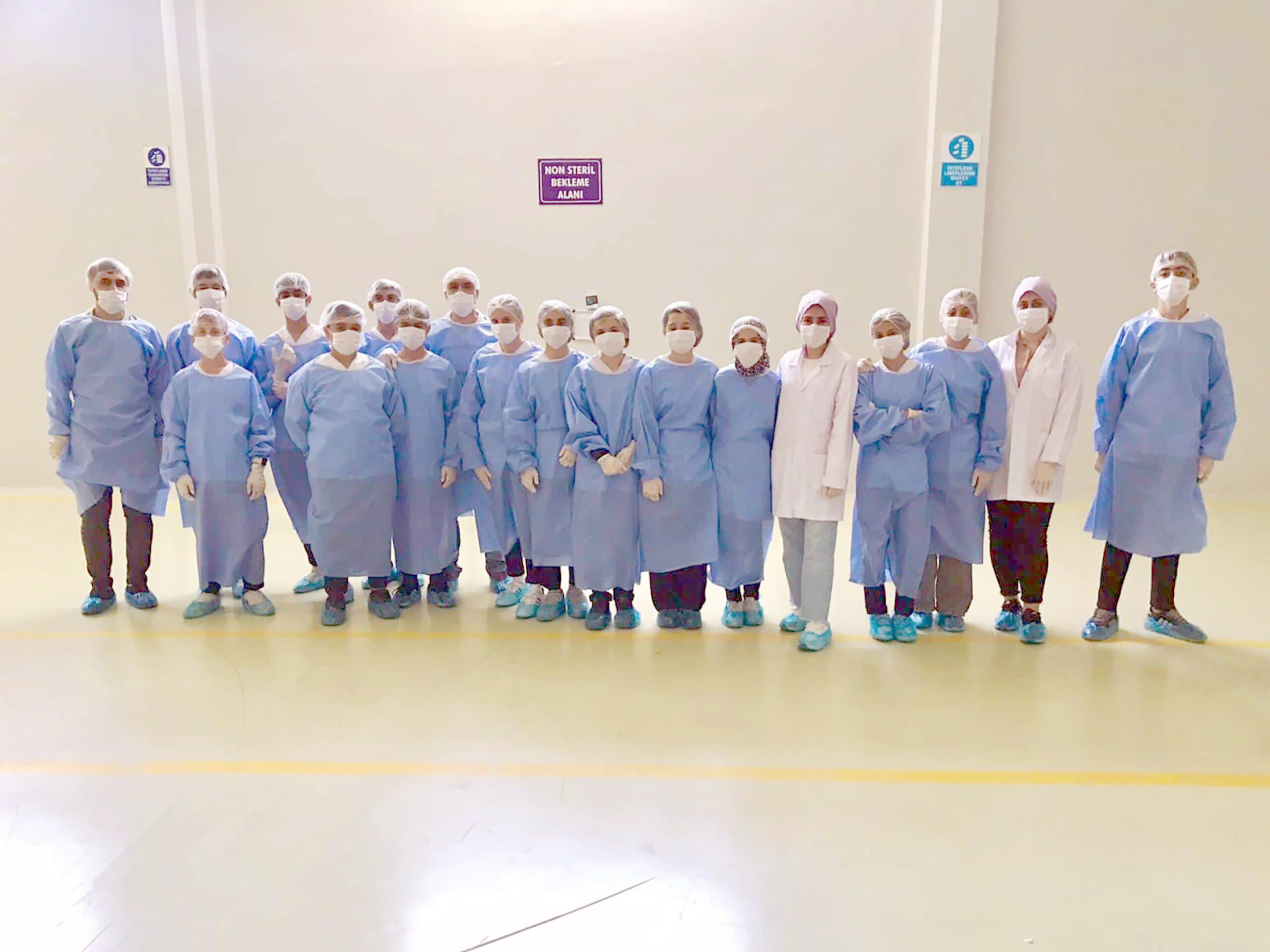 ÖĞRENCİLER FABRİKAYI GEZDİ