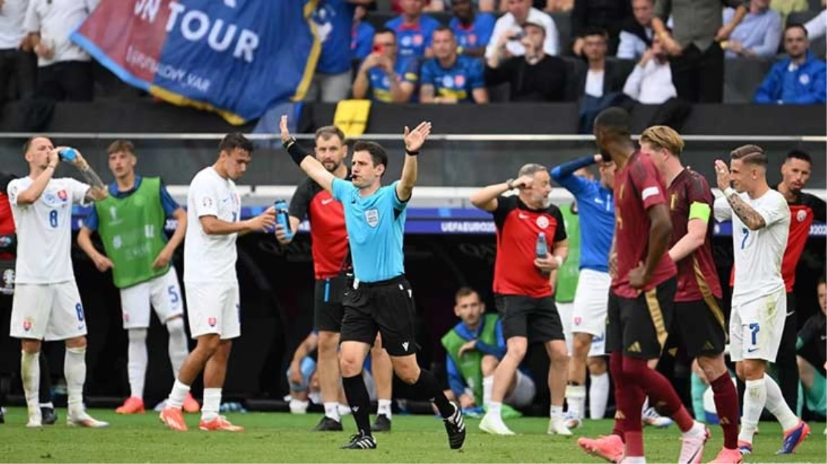 HALİL UMUT MELER, VERDİĞİ KARARLARLA MAÇA DAMGASINI VURDU