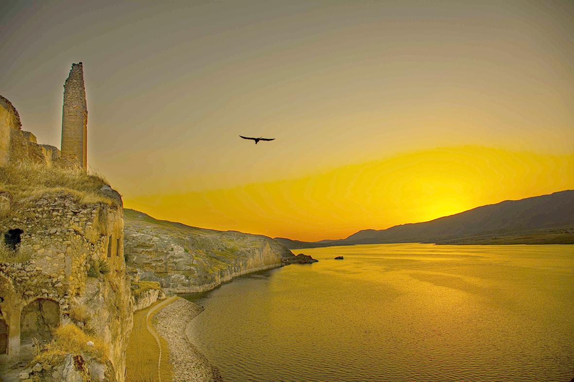 KARTAL, ARKEOPARK VE ŞAAB VADİSİNİ FOTOĞRAFLADI