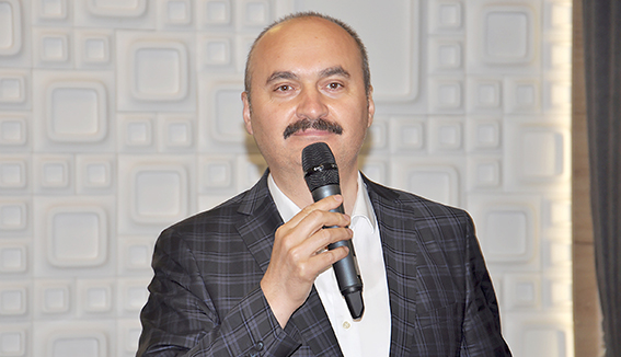 VALİ CANALP “BAYRAMINIZ MÜBAREK OLSUN”