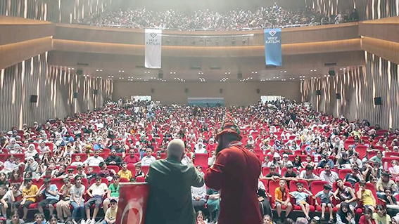 BATMAN’DA ‘100. YILDA 100 ÇOCUK ŞENLİĞİ’ DÜZENLENDİ