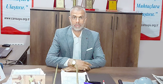 CANSUYU, GAZZE İÇERİSİNDE KURBAN KESEN VE DAĞITAN TEK YARDIM DERNEĞİ OLDU