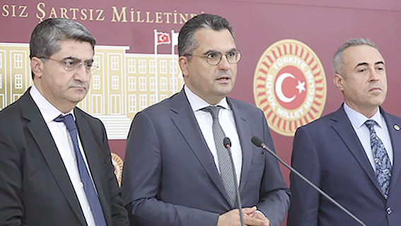 DEVA PARTİSİ MİLLETVEKİLLERİNDEN ORTAK TEPKİ