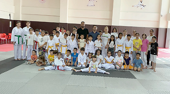 KARATECİLER, KUŞAK SINAVINDA GÖZ DOLDURDU