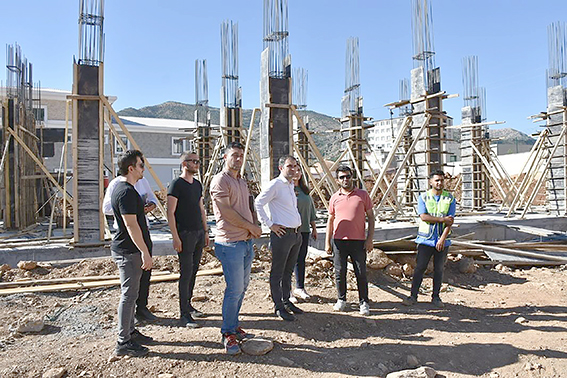 KÜTÜPHANE İNŞAATI İNCELENDİ